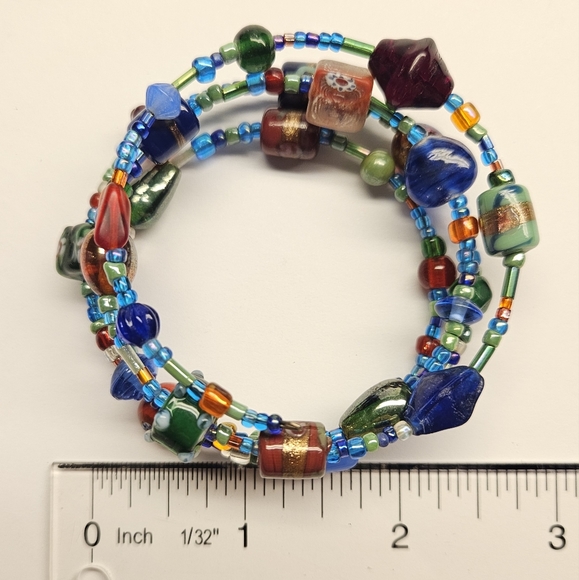 Glass Bead Memory Wire Bracelet - Picture 5 of 7